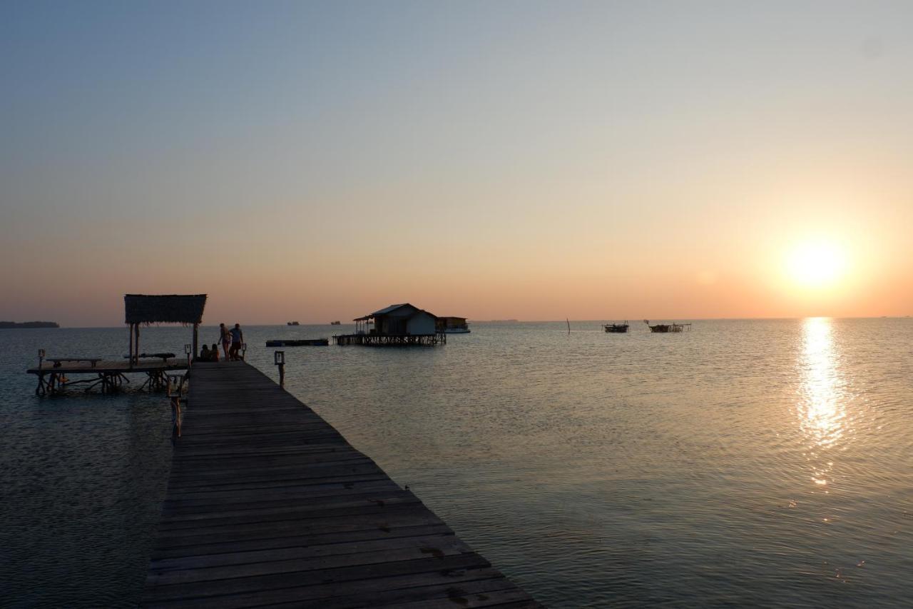 Mangrove Inn Каримунджава Экстерьер фото